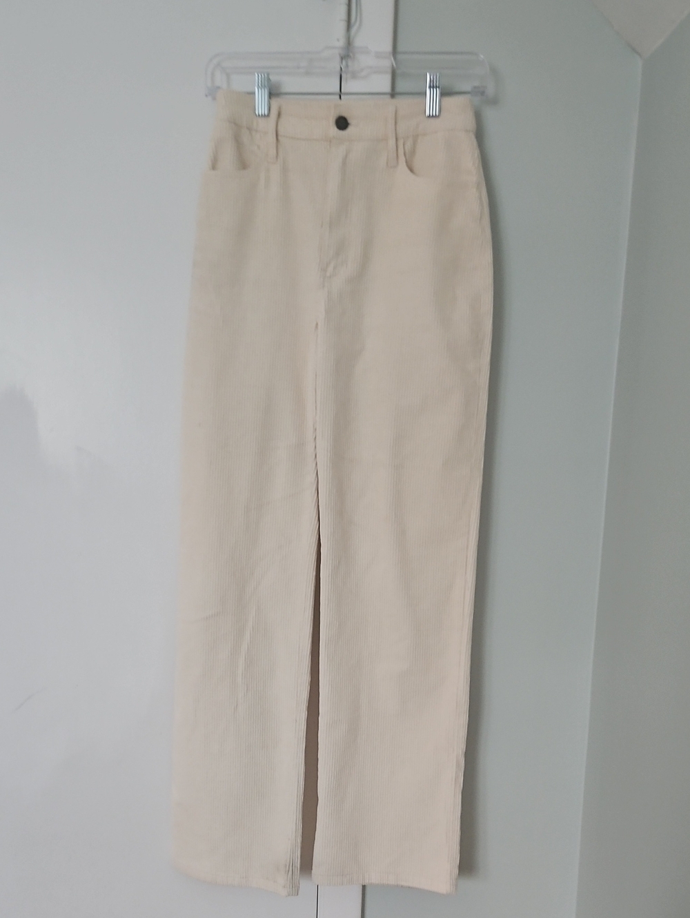 Hollister Cream High-Rise Corduroy Straight-Leg Jeans